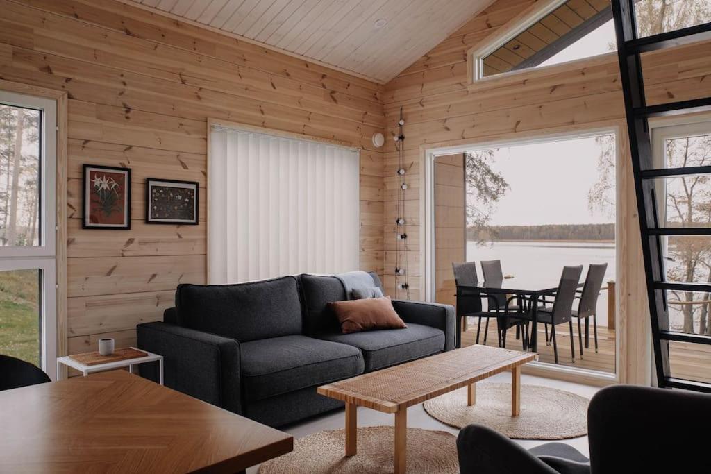 Villa Korppi Kirkkonummi Extérieur photo
